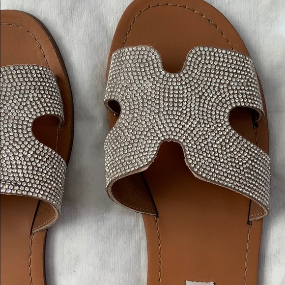 Steven Greece Slides - Picture 3 of 7